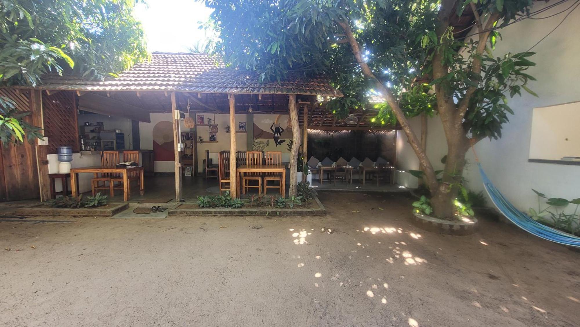 Agra Arugambay Hostel Arugam Bay Exterior photo